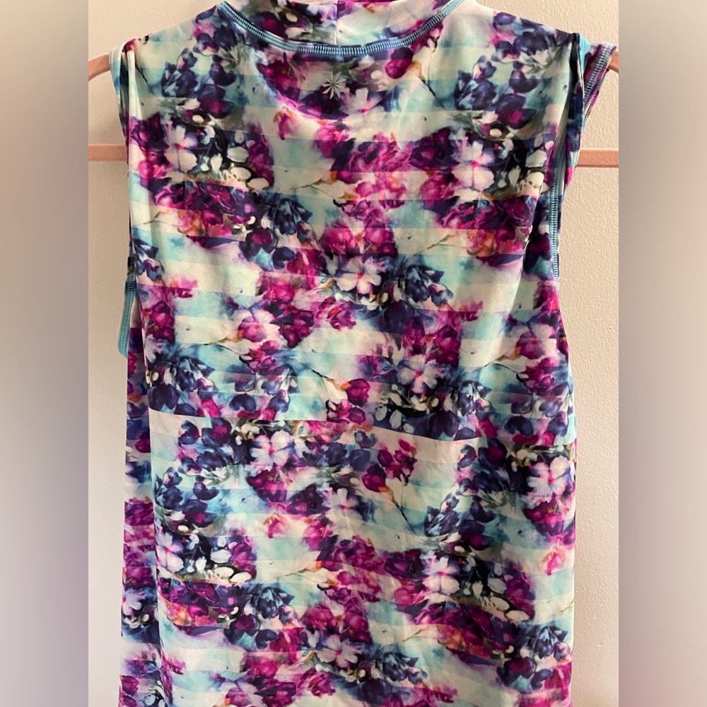 Athleta Multicolor Floral Swim tops